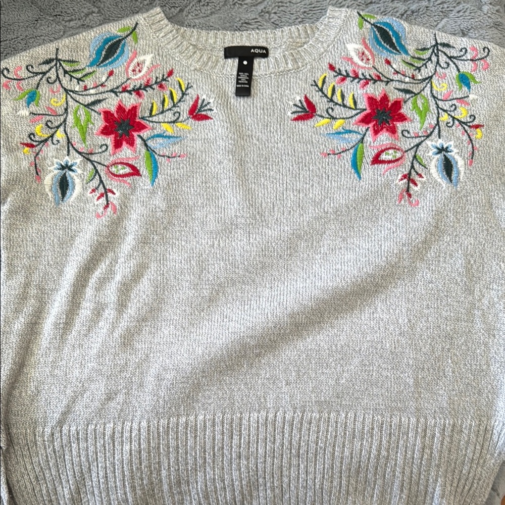 Aqua Women's Gray Sweater with Floral Embroidery
